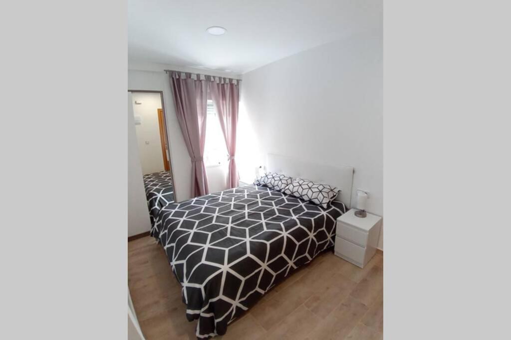 Apartamentos En Alameda Junto Al Corte Ingles Cartagena Dış mekan fotoğraf