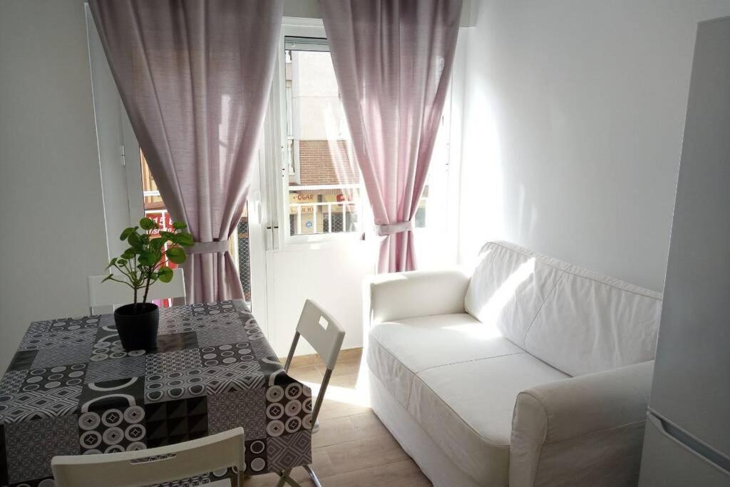 Apartamentos En Alameda Junto Al Corte Ingles Cartagena Dış mekan fotoğraf